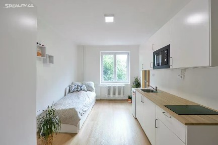 Praha, Praha 4, Michle, Jihlavská, 36