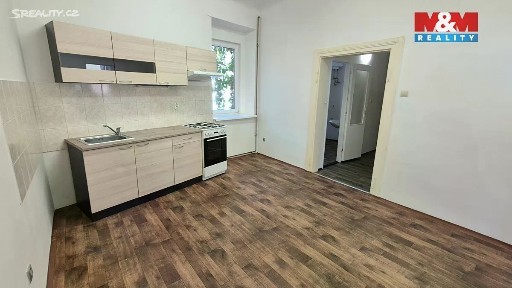 Pronájem bytu 2+1 80 m² Váňova, Kladno