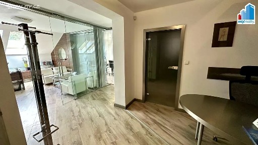 Pronájem kanceláře 24 m² Holečkova, Praha - Smíchov