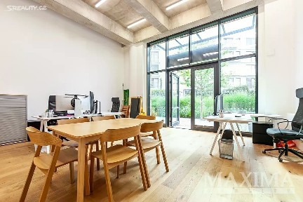 Prodej obchodního prostoru 50 m² Naskové, Praha - Košíře