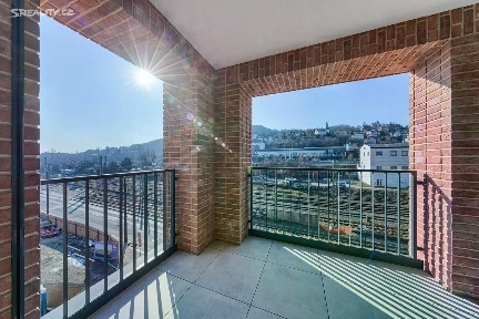 Prodej bytu 3+kk 72 m² Nádražní, Praha - Smíchov