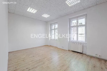Pronájem kanceláře 20 m² Viktora Huga, Praha - Smíchov