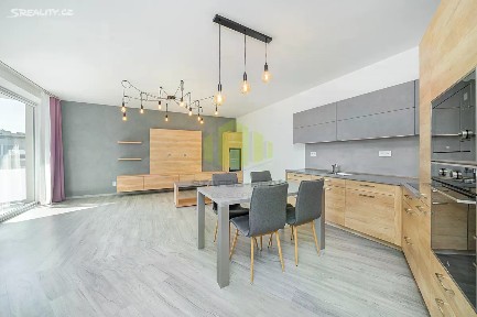 Prodej bytu 2+kk 68 m² Janského, Olomouc - Povel