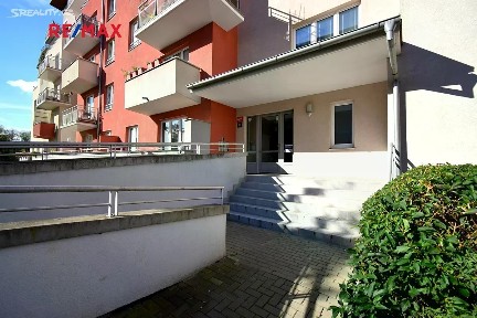 Pronájem bytu 2+kk 57 m² Mattioliho, Praha - Záběhlice