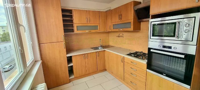 Prodej bytu 4+1 77 m² Plešivecká, Karlovy Vary - Rybáře