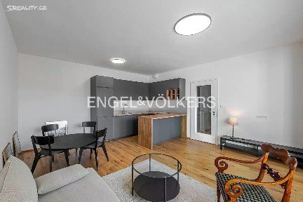 Pronájem bytu 2+kk 53 m² Mužíkova, Praha - Nusle