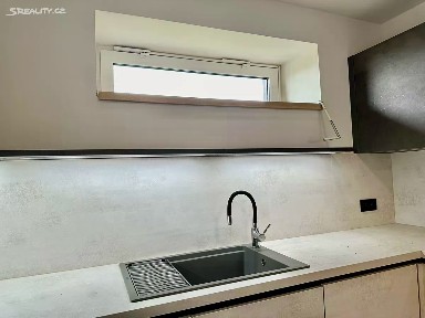 Pronájem rodinného domu 209 m², pozemek 900 m² Na závěji, Praha - Nebušice