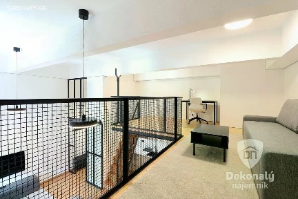 Praha, Praha 5, Košíře, Naskové, 1