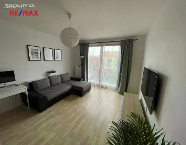 Pronájem bytu 2+kk 48 m² B. Němcové, Hostivice