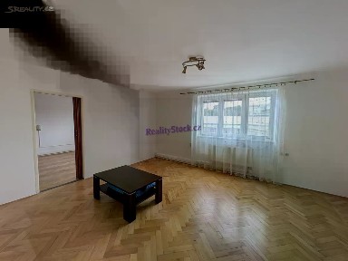Pronájem bytu 3+1 71 m² Ladova, Benešov
