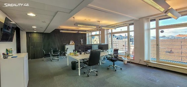 Pronájem kanceláře 175 m² Na Poříčí, Praha - Nové Město