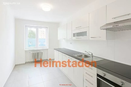 Pronájem bytu 2+1 62 m² Porubská, Ostrava - Poruba