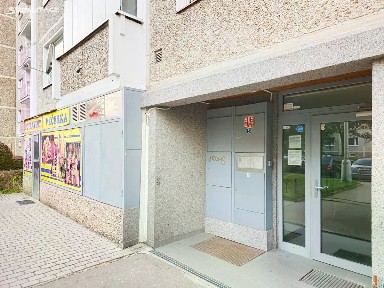 Prodej bytu 4+1 81 m² Mirotická, Praha - Lhotka