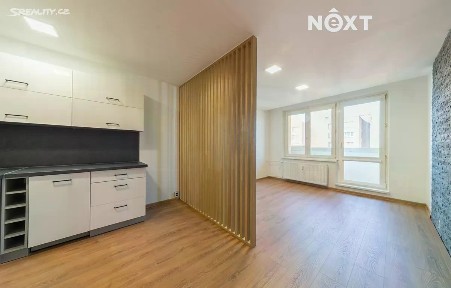 Pronájem bytu 1+kk 27 m² Na Obvodu, Ostrava - Vítkovice