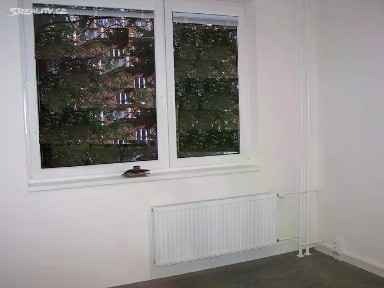 Pronájem bytu 1+kk 23 m² třída Tomáše Bati, Zlín
