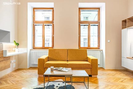 Pronájem bytu 2+kk 57 m² Skřivanova, Brno - Ponava