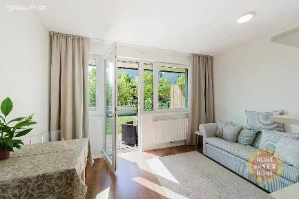 Prodej bytu 1+kk 38 m² Babická, Praha - Chodov