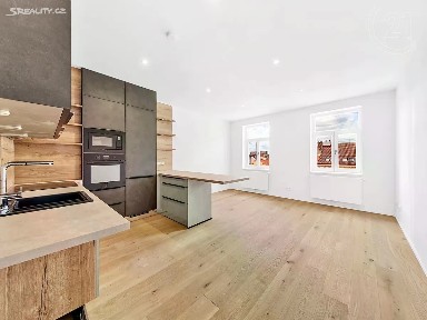 Praha, Praha 3, Žižkov, Tachovské náměstí, 5