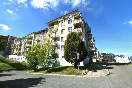 Prodej komerční nemovitosti 17 m² Velké Kunratické, Praha - Kunratice