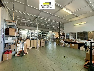Pronájem skladového prostoru 450 m² U Továren, Praha - Hostivař