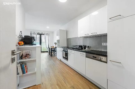 Prodej bytu 2+kk 60 m² Potoční, Hluboká nad Vltavou