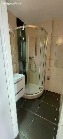 Prodej bytu 1+kk 39 m² Třinecká, Praha - Letňany