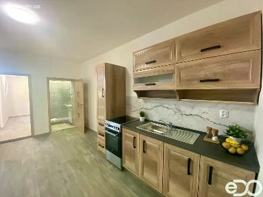 Pronájem bytu 2+kk 47 m² Masarykovo náměstí, Bělá pod Bezdězem