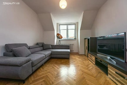 Pronájem bytu 2+1 52 m² Kladenská, Praha - Vokovice