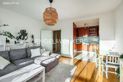 Praha, Praha 6, Dejvice, Paťanka, 13a