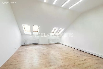 Praha, Praha 5, Smíchov, Viktora Huga, 6