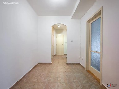 Pronájem bytu 2+1 58 m² Čs. armády, Pardubice - Zelené Předměstí