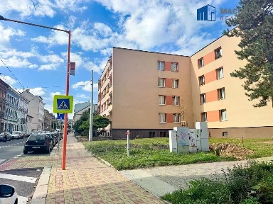 Teplice, Trnovany, Jankovcova