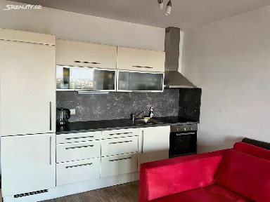 Pronájem bytu 1+kk 40 m² Antala Staška, Praha - Krč