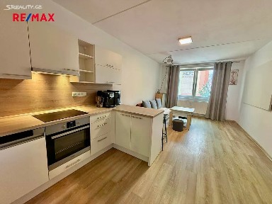 Pronájem bytu 1+kk 30 m² V. Volfa, České Budějovice - České Budějovice 2