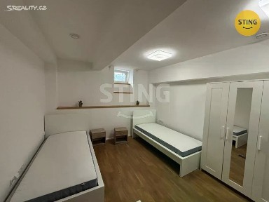 Pronájem bytu 1+kk 30 m² S. K. Neumanna, Ostrava - Moravská Ostrava