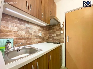 Pronájem bytu 1+kk 20 m² Jedovnická, Brno - Líšeň