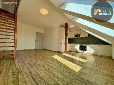 Praha, Praha 8, Libeň, Zenklova, 90