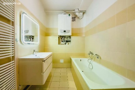 Prodej bytu 2+1 78 m² Komenského, Nový Bydžov