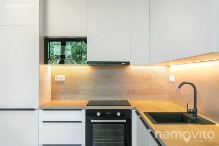 Pronájem bytu 2+kk 47 m² Mužíkova, Praha