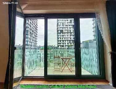 Pronájem bytu 1+kk 41 m² Praha