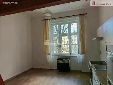 Pronájem bytu 1+kk 26 m² Kubelíkova, Praha - Žižkov