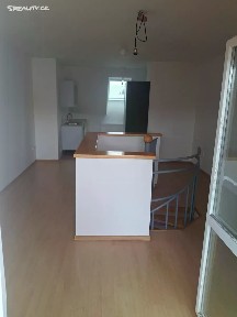 Pronájem bytu 3+kk 100 m² Mánesova, Praha - Vinohrady