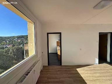 Pronájem bytu 1+1 28 m² Sídliště, Krupka