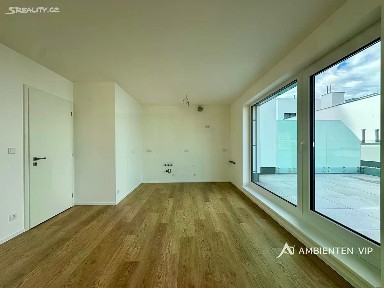Pronájem bytu 2+kk 56 m² třída Generála Píky, Brno - Černá Pole