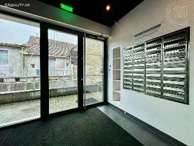 Pronájem bytu 3+kk 74 m² Fryčajova, Brno - Obřany