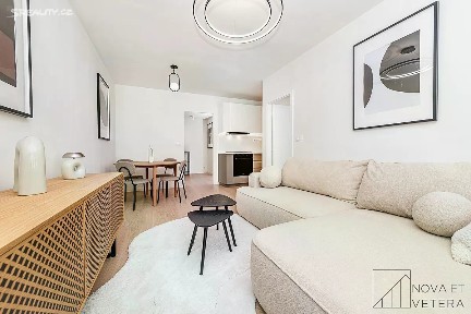 Praha, Praha 9, Černý Most, Vybíralova, 31