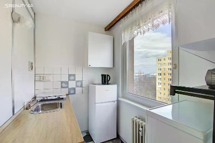 Pronájem bytu 1+kk 32 m² Benkova, Praha - Chodov
