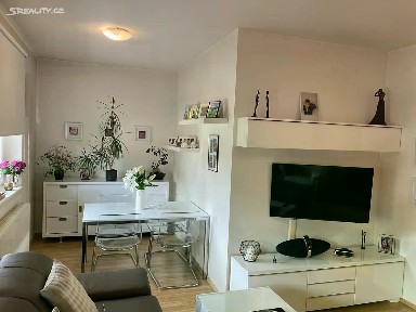 Pronájem bytu 3+kk 95 m² Práčská, Praha - Záběhlice