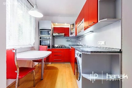 Pronájem bytu 3+1 61 m² Nádražní, Šternberk