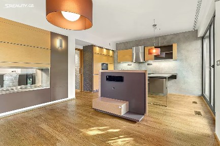 Prodej bytu 2+kk 58 m² Ke Dráze, Praha - Dolní Měcholupy